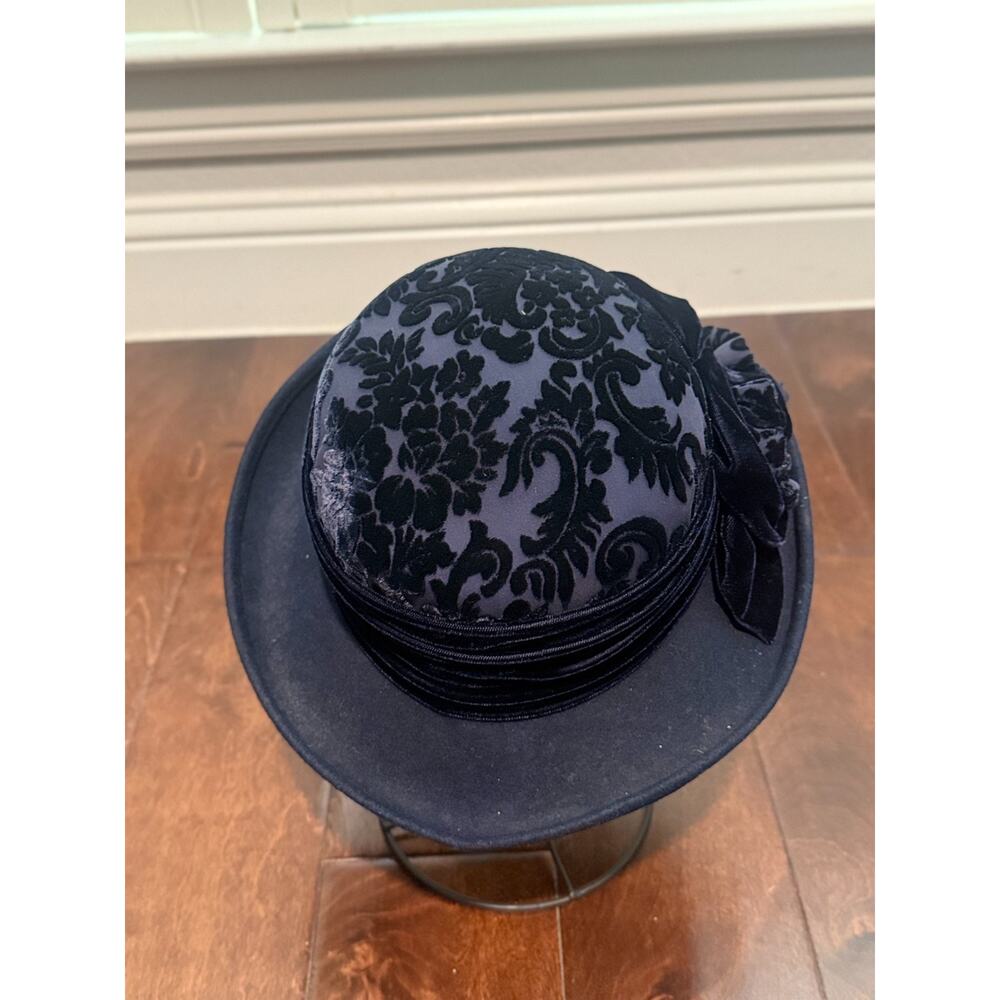 Toucan Collection New York 100% Wool Black Hat USA Vintage Velvet Trim Church - Picture 5 of 7